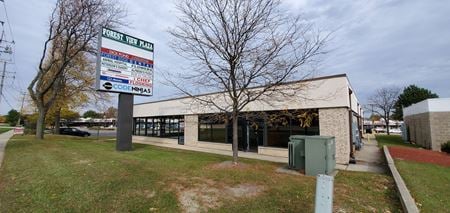 Retail space for Rent at 1702-1708 W Algonquin Rd in Hoffman Estates