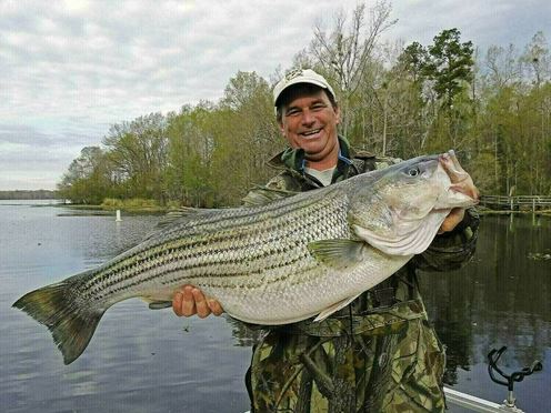 Opportunity Zone Isolated Country Site for Golfing & Fishing Buddies and Steaks on the Grill