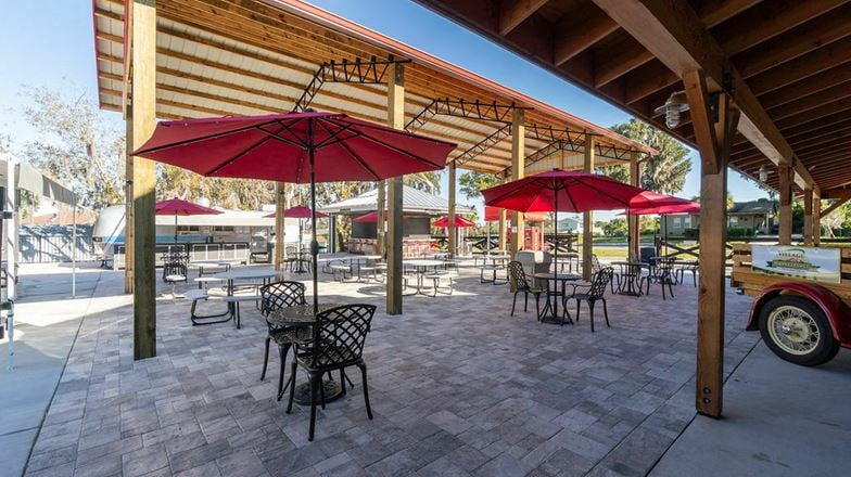 8,792 SF Retail/Food Service/Event Center Clermont, FL