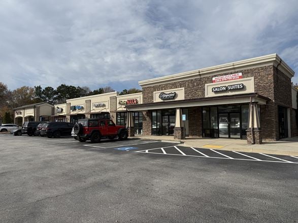 South Henry Plaza