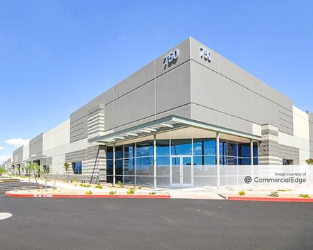 Photo of commercial space at 750 East Covey Lane in Phoenix