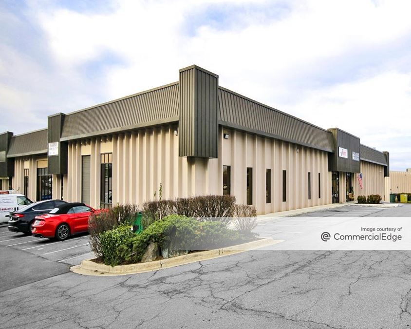 Shady Grove Development Park 92009230 & 1580015813 Gaither Drive