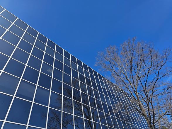 Lakeshore Park Plaza