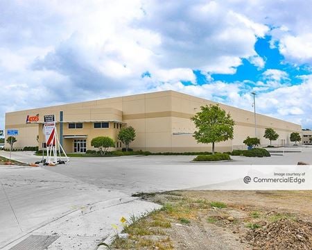 Industrial space for Rent at 600-630 North Fwy. in Fort Worth