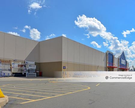 Walmart Supercenter – Saugus, MA