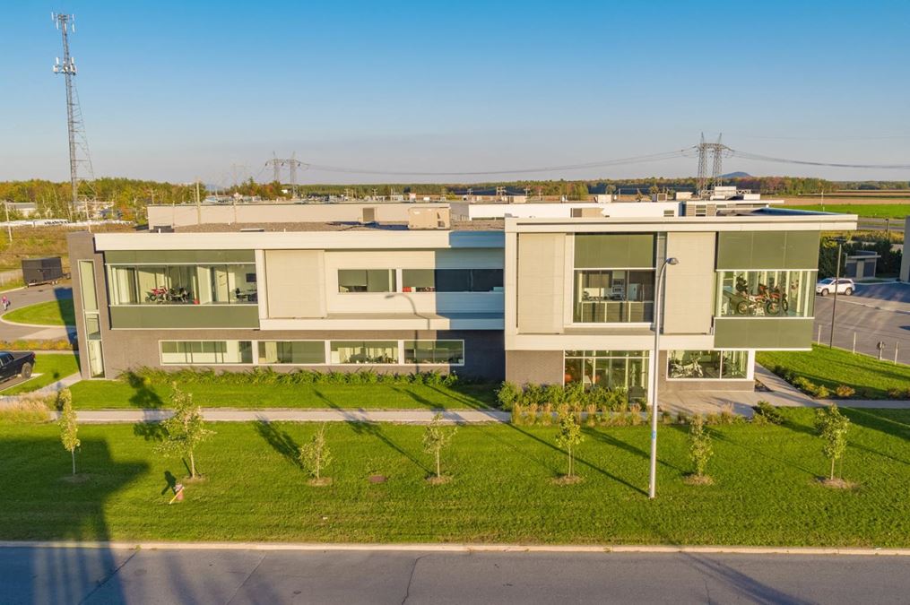 8701 Samuel-Hatt St. 8701 Samuel-Hatt St.