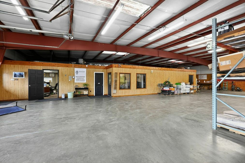 Goldsboro Warehouse, Dual Buildings