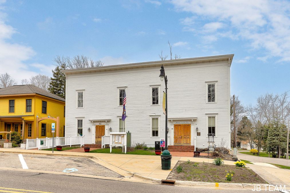 86 W Center St