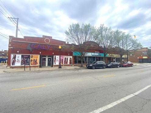 Freestanding Retail Strip Center for Sale
