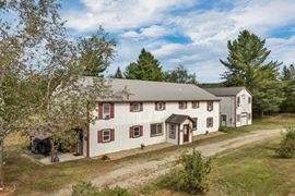 Akers Pond Inn Cabins