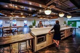 Connect Hub Coworking - at 400 Poydras Tower