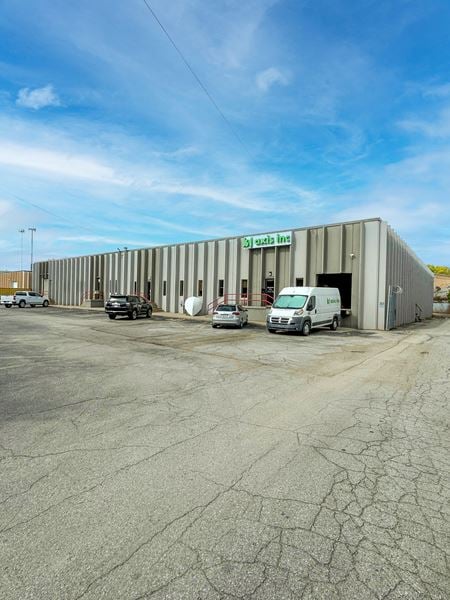 Photo of commercial space at 2820 Roe Ln in Kansas City