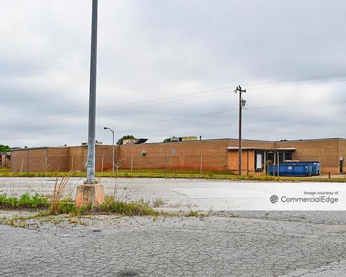 Bridgeway Commerce Center