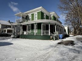 26 Lincoln Avenue