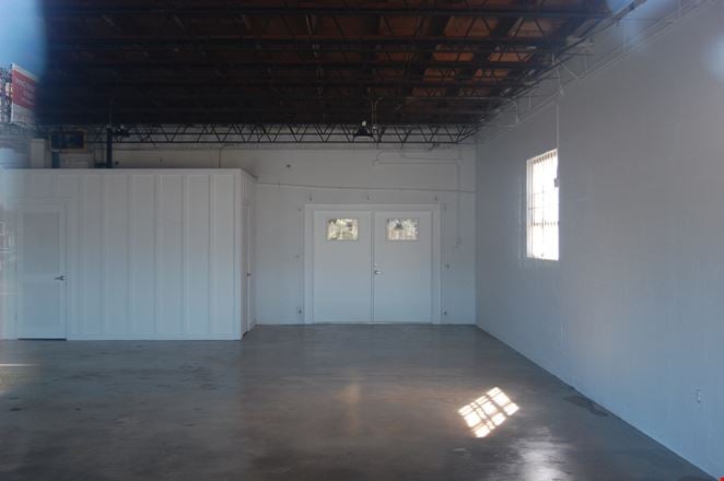 13066 W. Colonial Drive