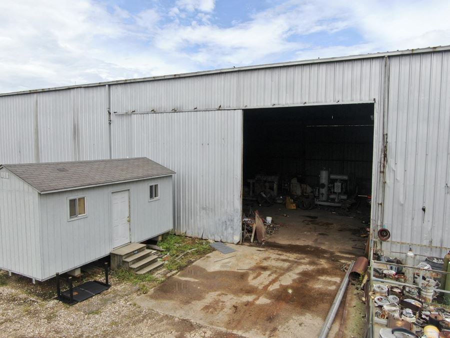Warehouse with 3-ton crane and yard