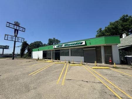 Retail space for Rent at 3749 Julius Schepps Fwy in Dallas