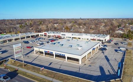 Retail space for Rent at 6900 N. May Avenue in Oklahoma City