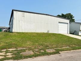 283 E Main St