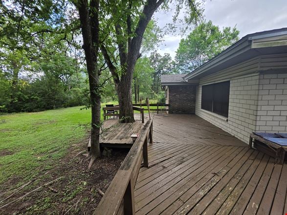 201 W Brookside