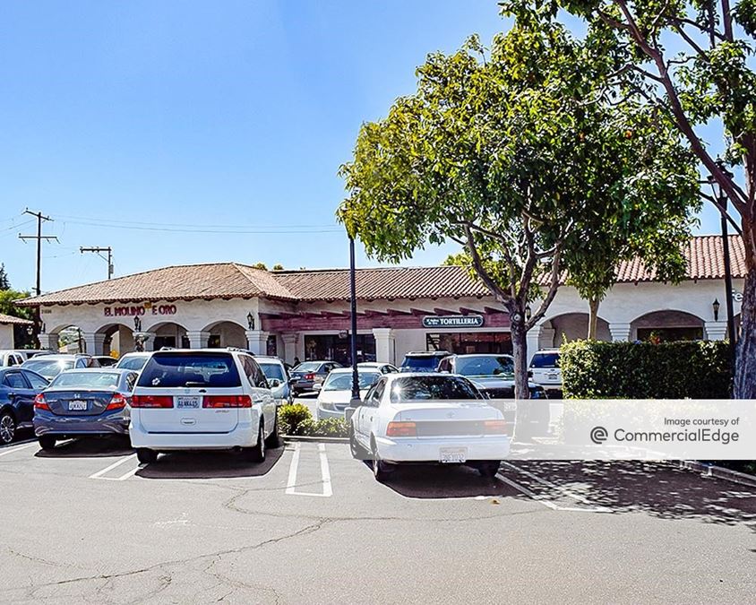 Plaza Del Obispo Shopping Center 31890 Plaza Drive 31890 Plaza Drive, San Juan Capistrano