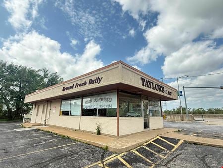 Retail space for Sale at 139 Memorial Plaza in Springfield