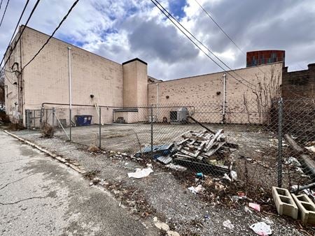 Industrial space for Rent at 1613-1617, 1621 Forbes Ave  in Pittsburgh