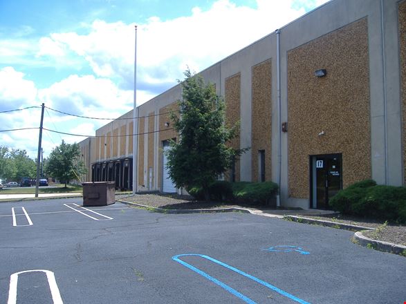 17 Kimberly Rd