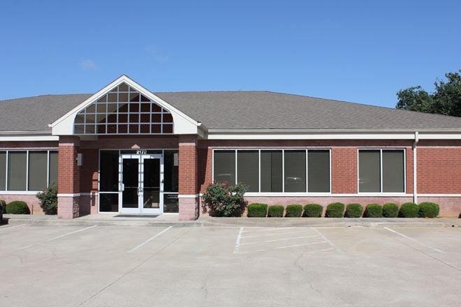 Office Space Along I-20