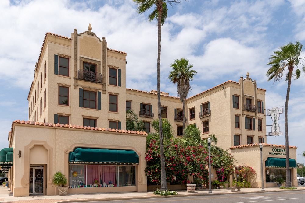 The Villa de Cortez 260 S Texas Blvd, Weslaco, TX Retail Building