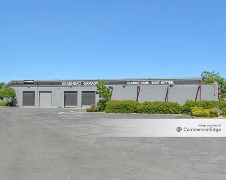 2660-2680 Albatross Way - Sacramento