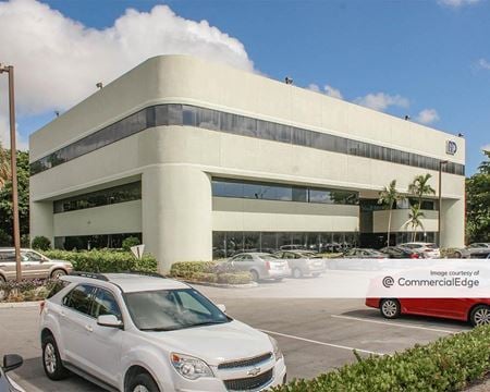 Commercial space for Rent at 3275 West Hillsboro Blvd in Deerfield Beach