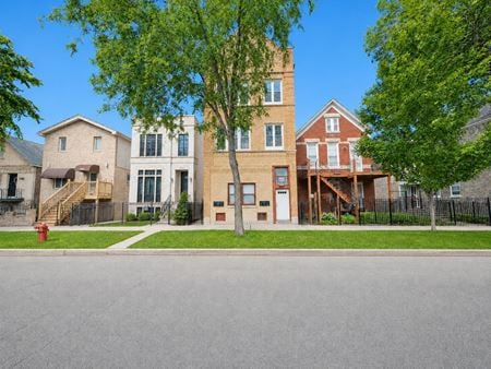 Multi-Family space for Sale at 3320 S Carpenter St in Chicago