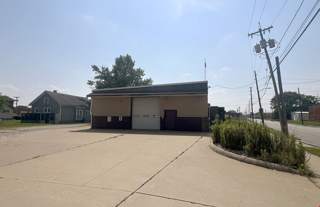 25 W. Sylvania Avenue