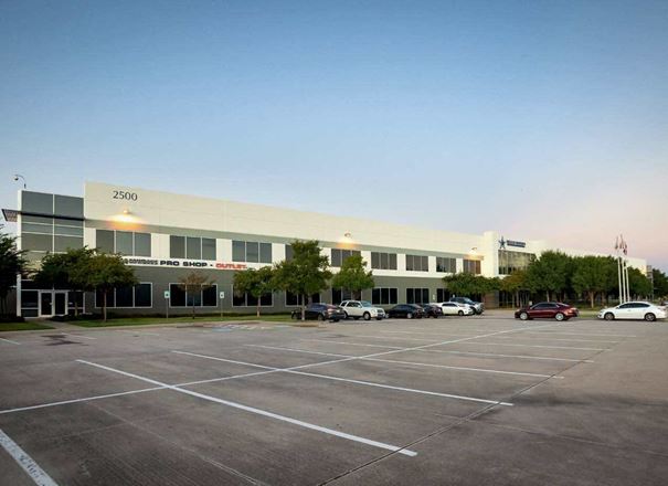 Airport Distribution Center
