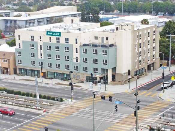 Street Visible Retail in New Mixed-Use Development