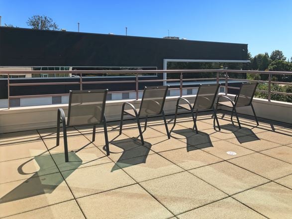 Regus - Richmond - Commerce Court