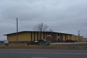 23,250 SF Commercial Building Available - Waterloo