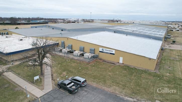 Industrial Warehouse & Distribution Facility | 7.50% CAP | 301,763 SF