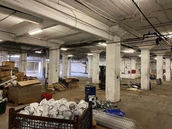 3019 Roosevelt Ave & Dearborn St