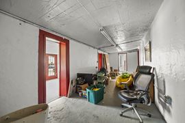5326 Main St