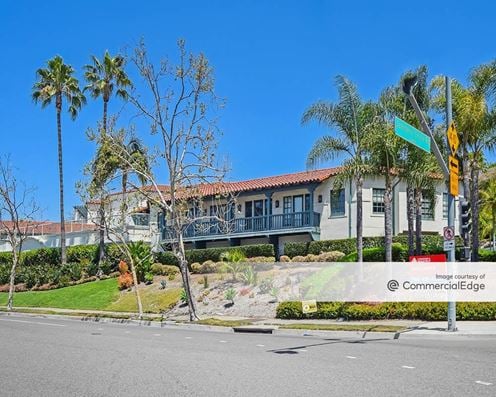 San Juan Corporate Plaza