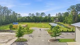 3 Building Commercial Campus