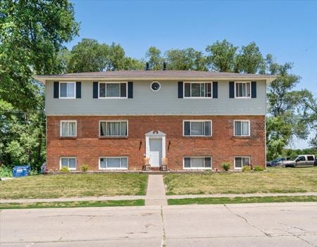 Photo of commercial space at 3312 Heatherton Drive in Davenport