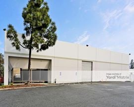 Trimble Distribution Center - 400-430 East Trimble Road
