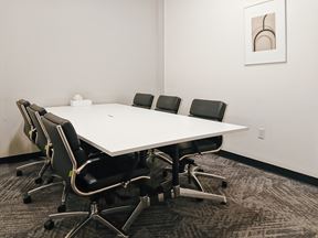 Regus - Edmond - S Broadway