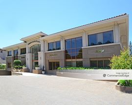 Camino Altos Plaza