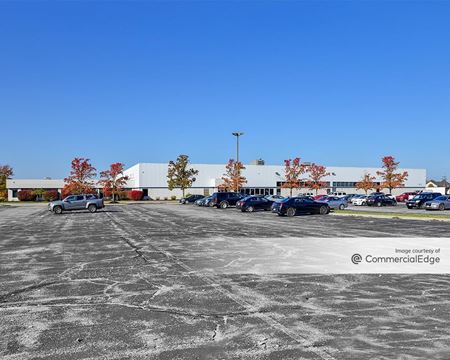 Photo of commercial space at 1000 West Bagley Road in Berea