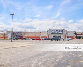 Southport Plaza - 7450 Green Bay Road