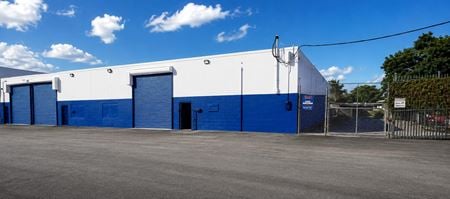 Industrial space for Rent at 2751-A NW 75th St in Miami